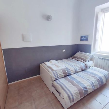 Hotel Via Cavour LʼAquila Zewnętrze zdjęcie