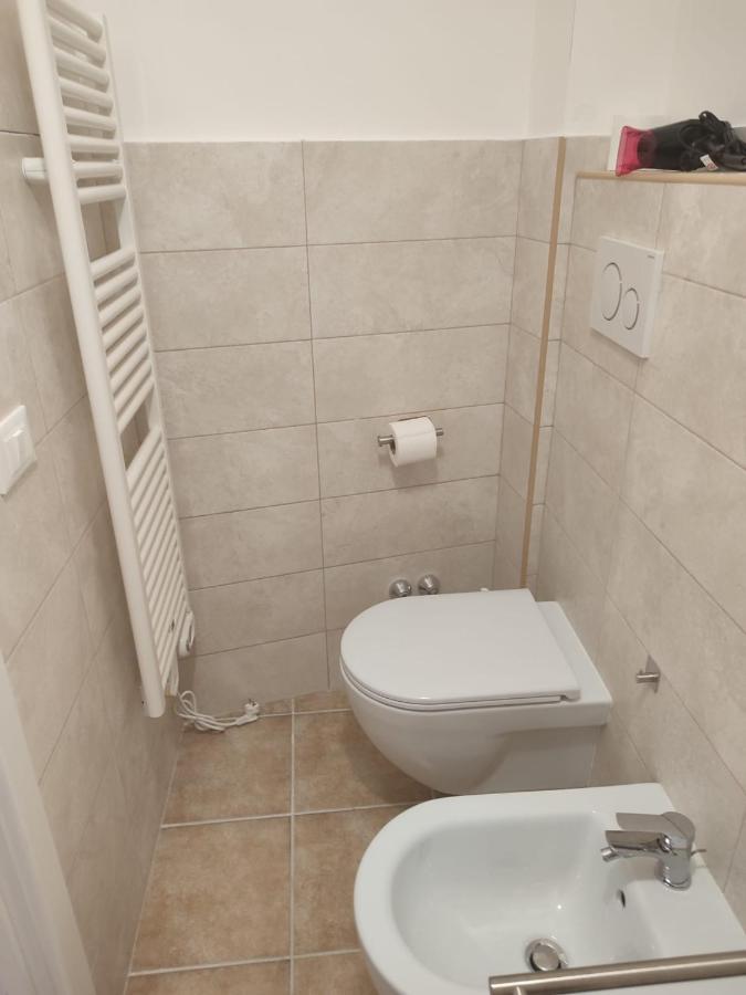 Hotel Via Cavour LʼAquila Zewnętrze zdjęcie