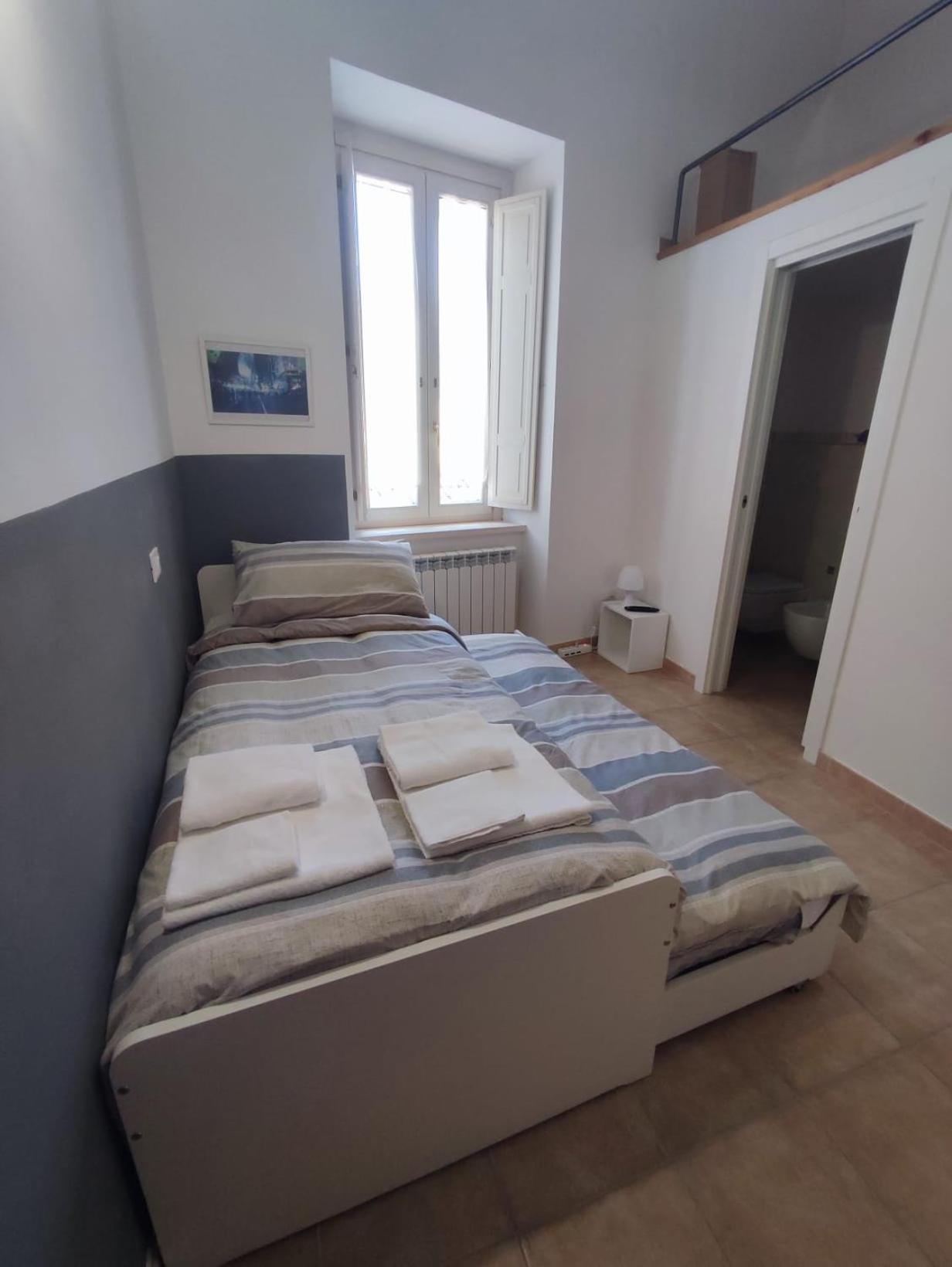 Hotel Via Cavour LʼAquila Zewnętrze zdjęcie